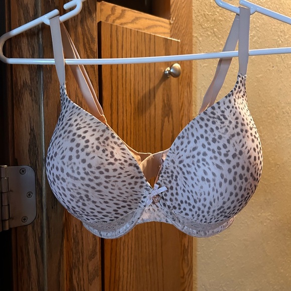 Neutral Animal Print Bra Victoria Secret 34DDD - Picture 1 of 3